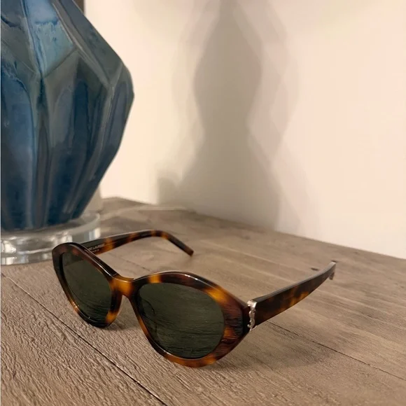 Like New | Saint Laurent Tortoiseshell Sunglasses - Picture 1 of 2